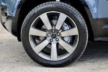 Land Rover Defender 110 D350 X-Dynamic HSE Huge Spec + 7 Seats + Family Pack + Tow Pack - Thumb 41