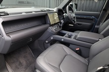 Land Rover Defender 110 D350 X-Dynamic HSE Huge Spec + 7 Seats + Family Pack + Tow Pack - Thumb 2