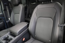 Land Rover Defender 110 D350 X-Dynamic HSE Huge Spec + 7 Seats + Family Pack + Tow Pack - Thumb 30