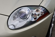 Jaguar XK Convertible Last Owner 2018 + Just 25k Miles + Very Rare Spec - Thumb 14