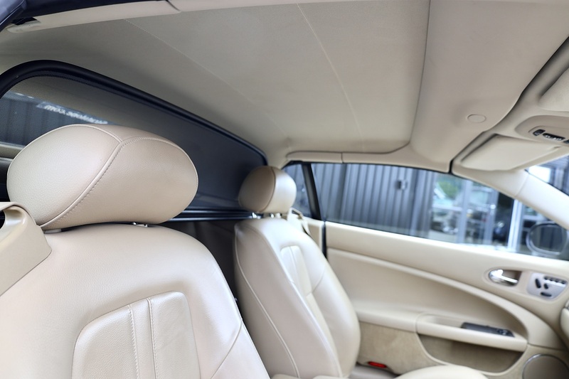 Jaguar XK Convertible Last Owner 2018 + Just 25k Miles + Very Rare Spec Image 27