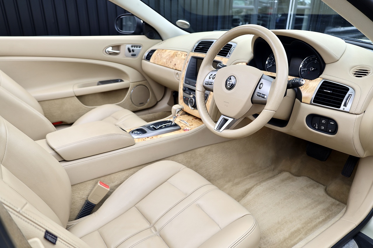 Jaguar XK Convertible Last Owner 2018 + Just 25k Miles + Very Rare Spec - Large 7