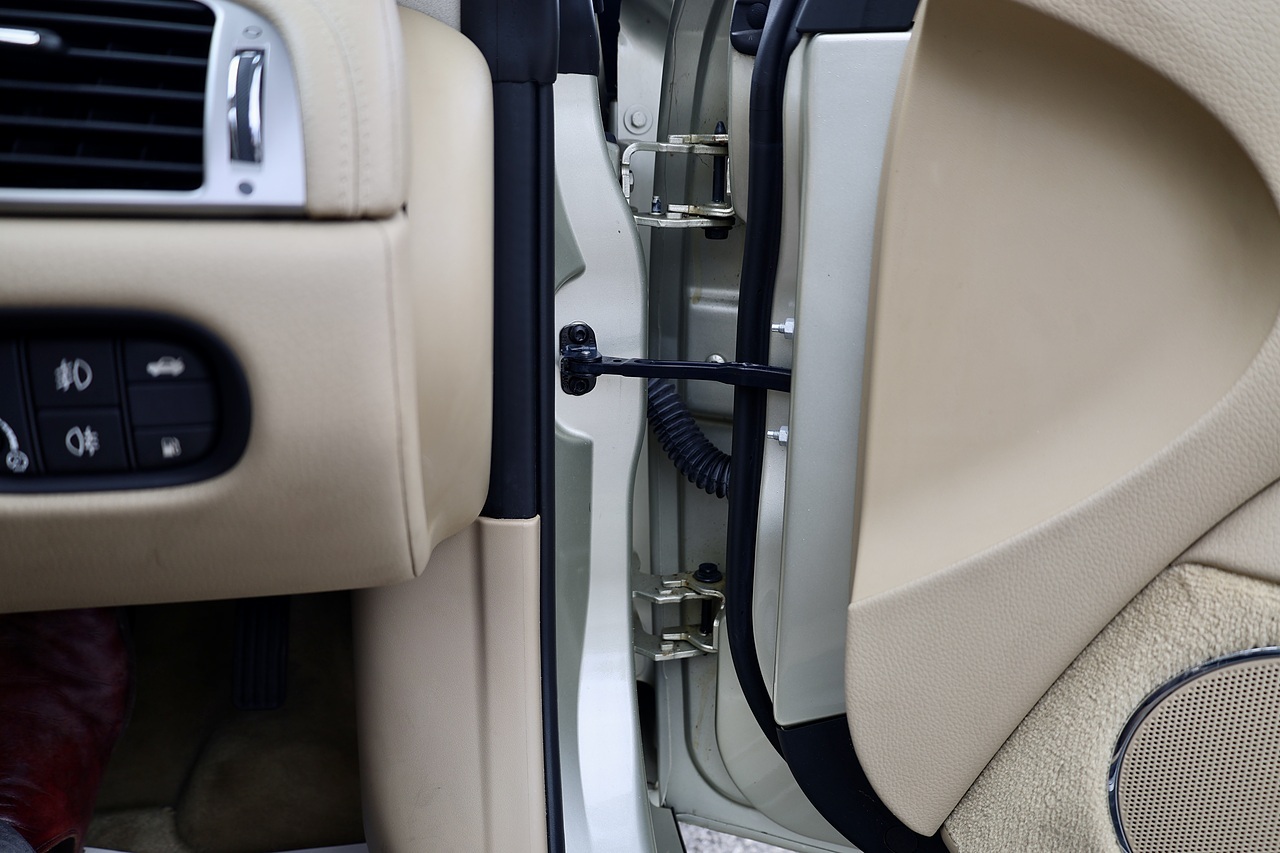 Jaguar XK Convertible Last Owner 2018 + Just 25k Miles + Very Rare Spec - Large 42