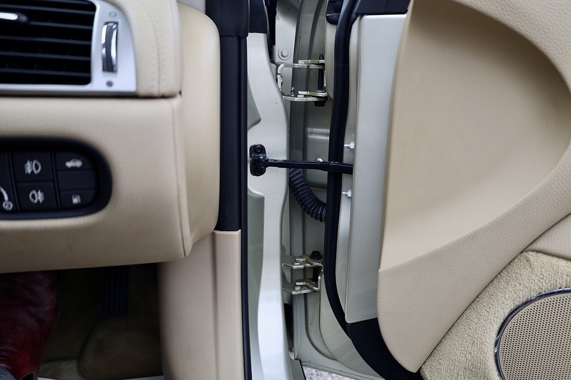 Jaguar XK Convertible Last Owner 2018 + Just 25k Miles + Very Rare Spec Image 42