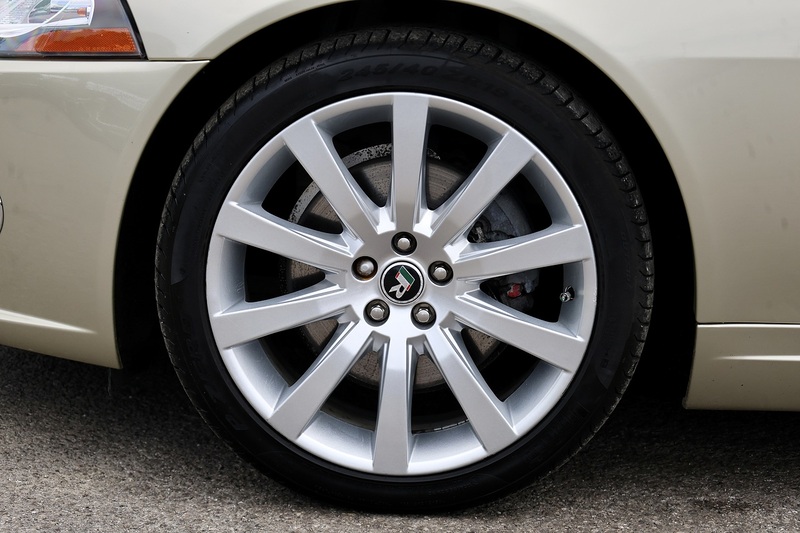 Jaguar XK Convertible Last Owner 2018 + Just 25k Miles + Very Rare Spec Image 49