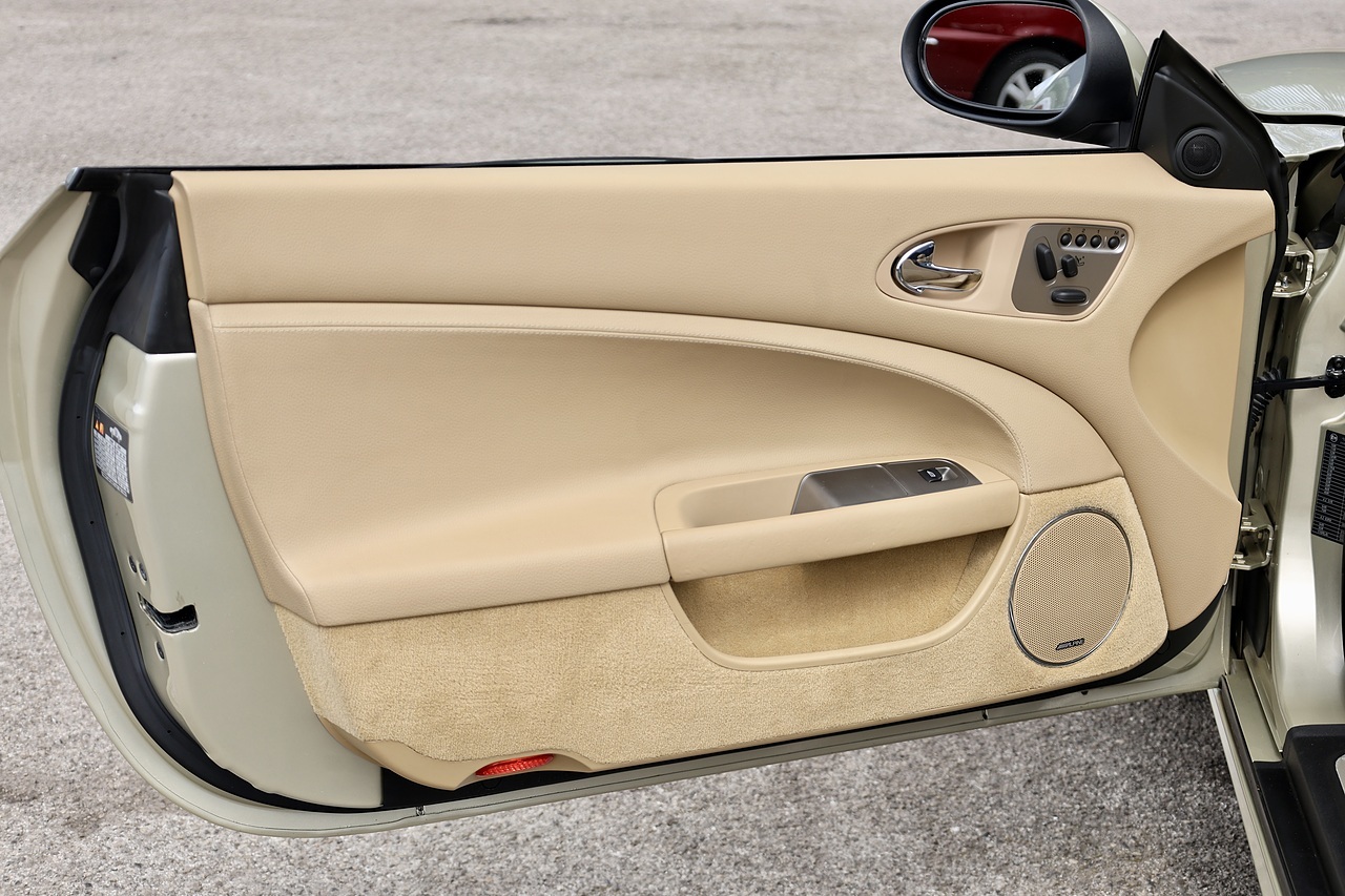 Jaguar XK Convertible Last Owner 2018 + Just 25k Miles + Very Rare Spec - Large 54