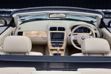 Jaguar XK Convertible Last Owner 2018 + Just 25k Miles + Very Rare Spec - Thumb 37