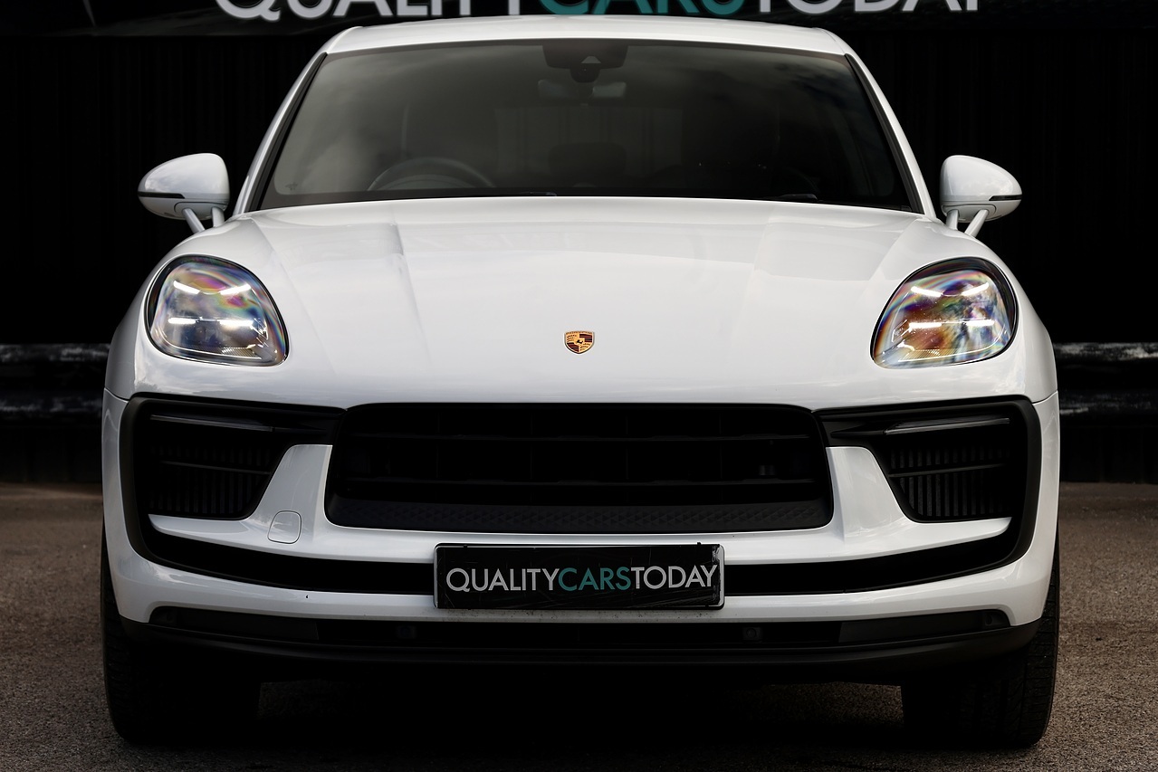 Porsche Macan S 1 Owner + Full Porsche History + VAT Qualifyinh - Large 3