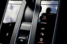 Porsche Macan S 1 Owner + Full Porsche History + VAT Qualifyinh - Thumb 18