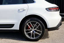 Porsche Macan S 1 Owner + Full Porsche History + VAT Qualifyinh - Thumb 38