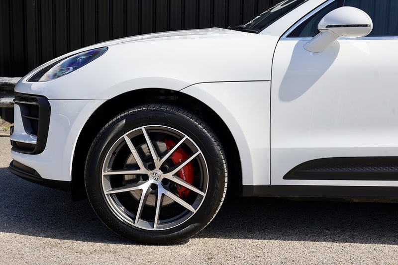 Porsche Macan S 1 Owner + Full Porsche History + VAT Qualifyinh Image 37
