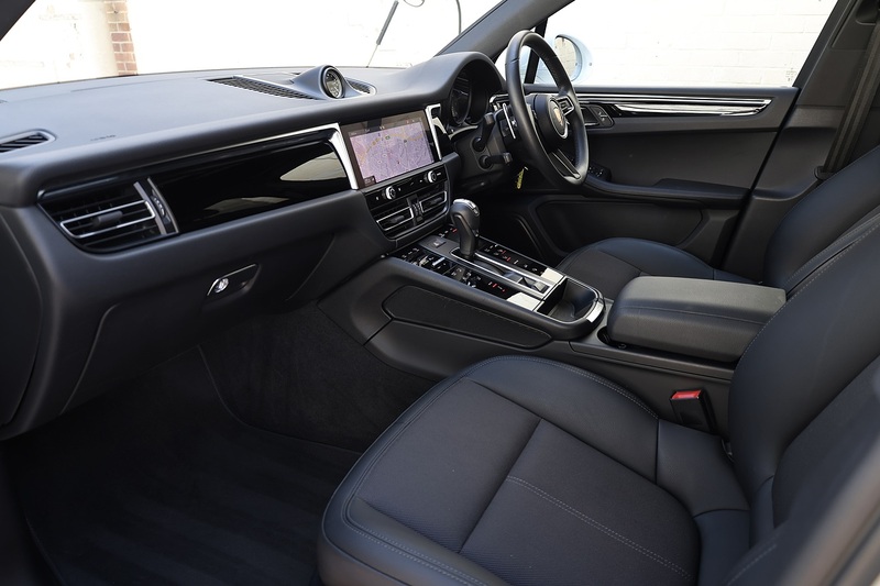 Porsche Macan S 1 Owner + Full Porsche History + VAT Qualifyinh Image 2