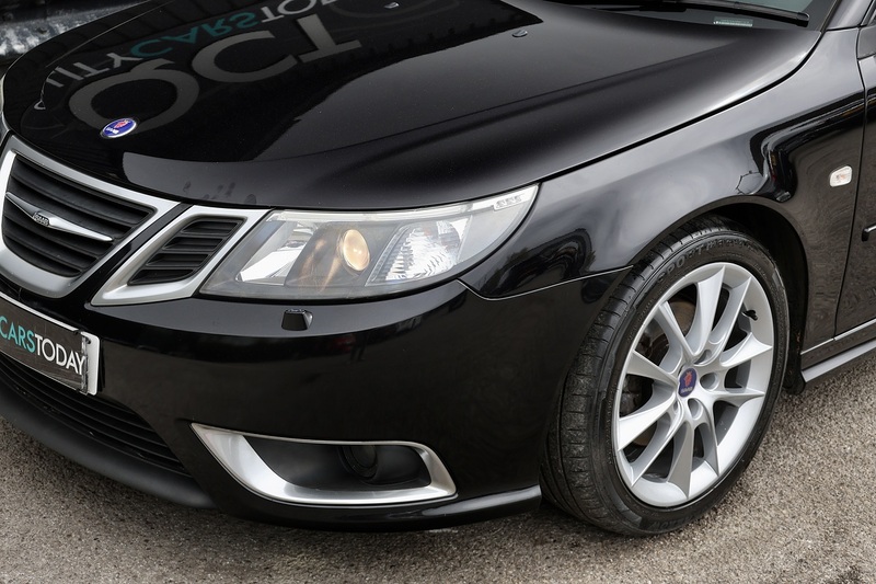 Saab 9-3 1.9 TID Convertible Full Saab Specialist History Image 25