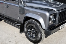 Land Rover Defender 110 XS 2.2 TDCI + 7 Seats + Beautiful Condition - Thumb 21