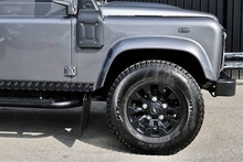 Land Rover Defender 110 XS 2.2 TDCI + 7 Seats + Beautiful Condition - Thumb 20