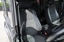 Land Rover Defender 110 XS 2.2 TDCI + 7 Seats + Beautiful Condition - Thumb 32