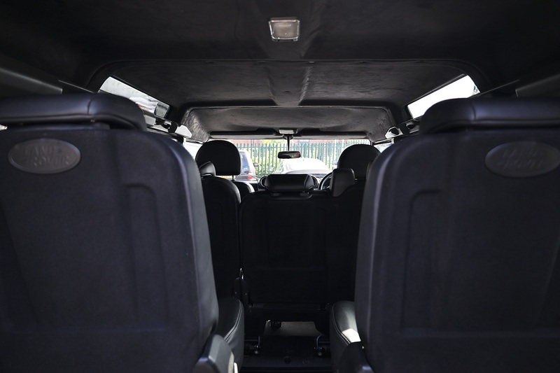 Land Rover Defender 110 XS 2.2 TDCI + 7 Seats + Beautiful Condition Image 38