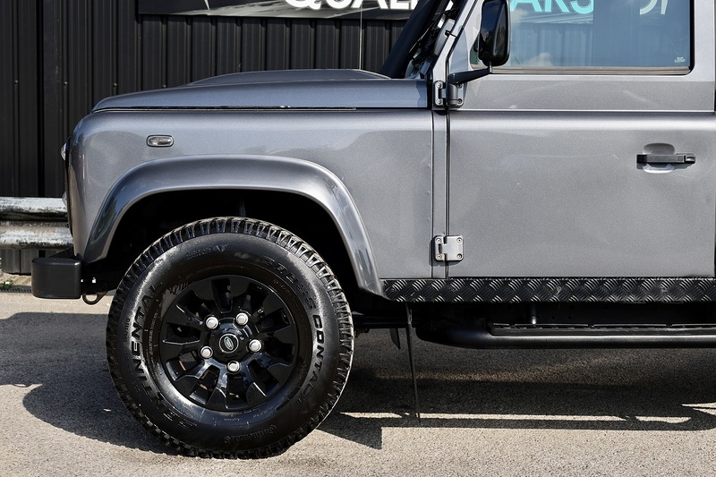 Land Rover Defender 110 XS 2.2 TDCI + 7 Seats + Beautiful Condition Image 40