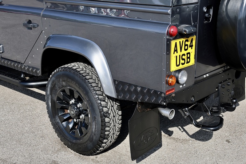 Land Rover Defender 110 XS 2.2 TDCI + 7 Seats + Beautiful Condition Image 42