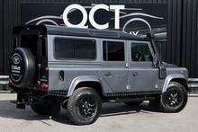 Land Rover Defender 110 XS 2.2 TDCI + 7 Seats + Beautiful Condition - Thumb 9