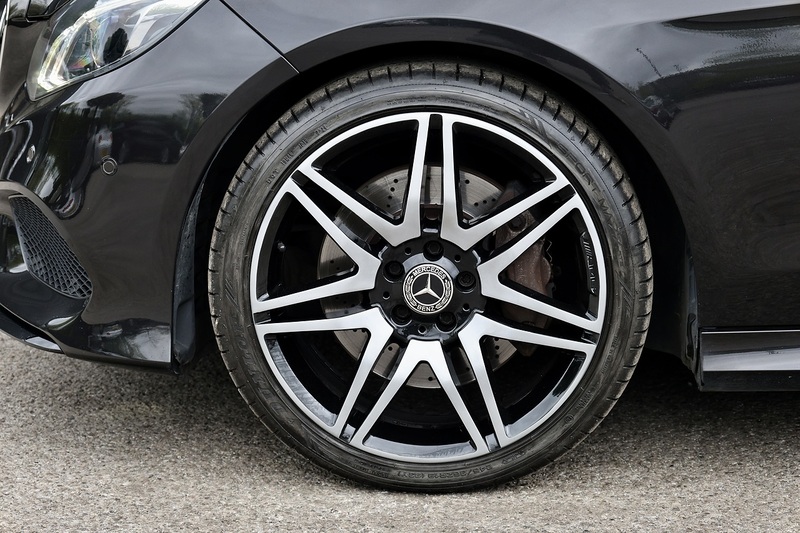 Mercedes-Benz E350 AMG Night Edition Prem+ 1 Owner + Full MB Main Dealer + Designo Paint + Huge Spec Image 47