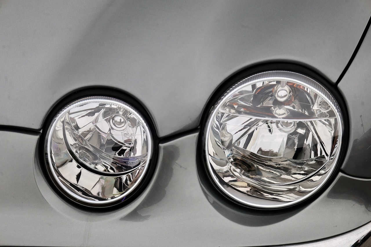 Jaguar S-Type V8 SE 1 Doctor Owner + 21 Services + Exceptional - Large 11