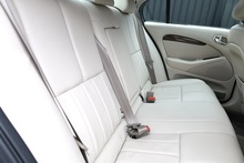 Jaguar S-Type V8 SE 1 Doctor Owner + 21 Services + Exceptional - Thumb 25