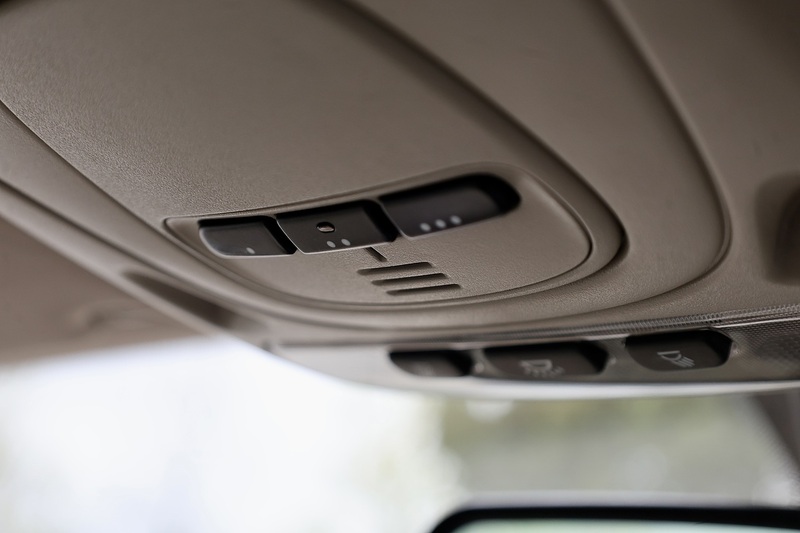 Jaguar S-Type V8 SE 1 Doctor Owner + 21 Services + Exceptional Image 37