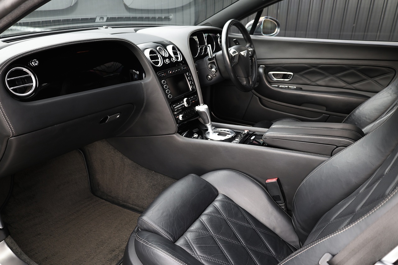 Bentley Continental GT Speed 602 bhp + 17 Services + Desirable Spec - Large 2