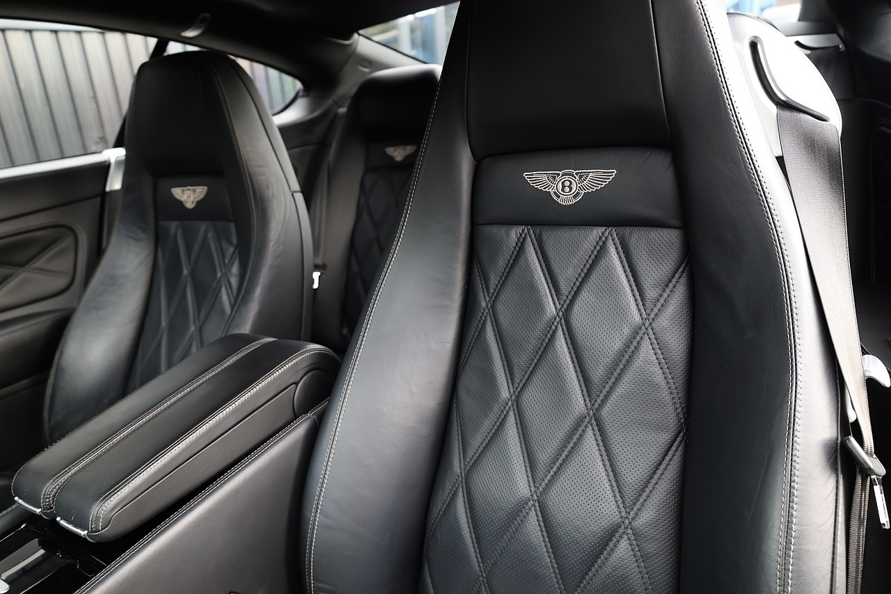 Bentley Continental GT Speed 602 bhp + 17 Services + Desirable Spec - Large 9