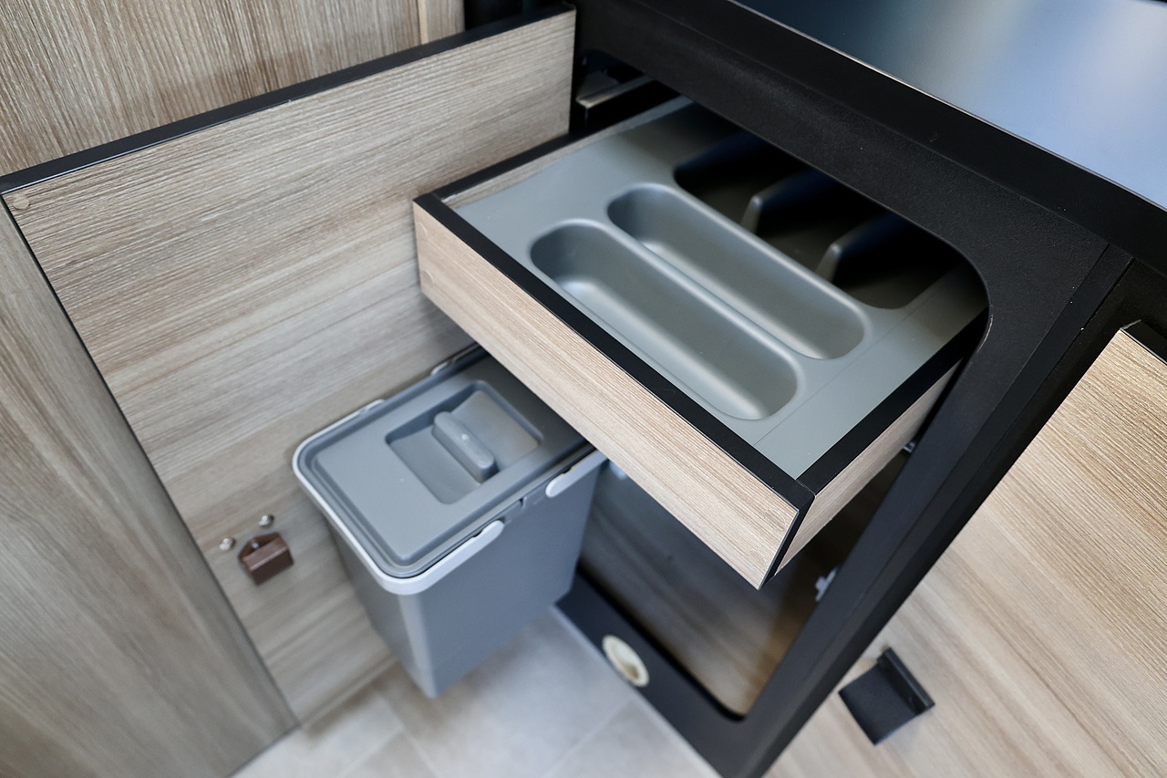 Ford Rimor Brand New + VAT Qualifying + High Specification - Large 37