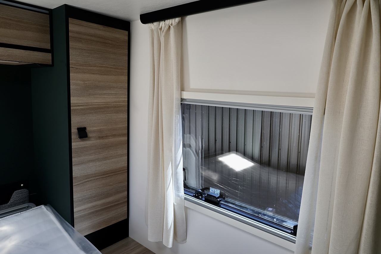 Ford Rimor Brand New + VAT Qualifying + High Specification - Large 41