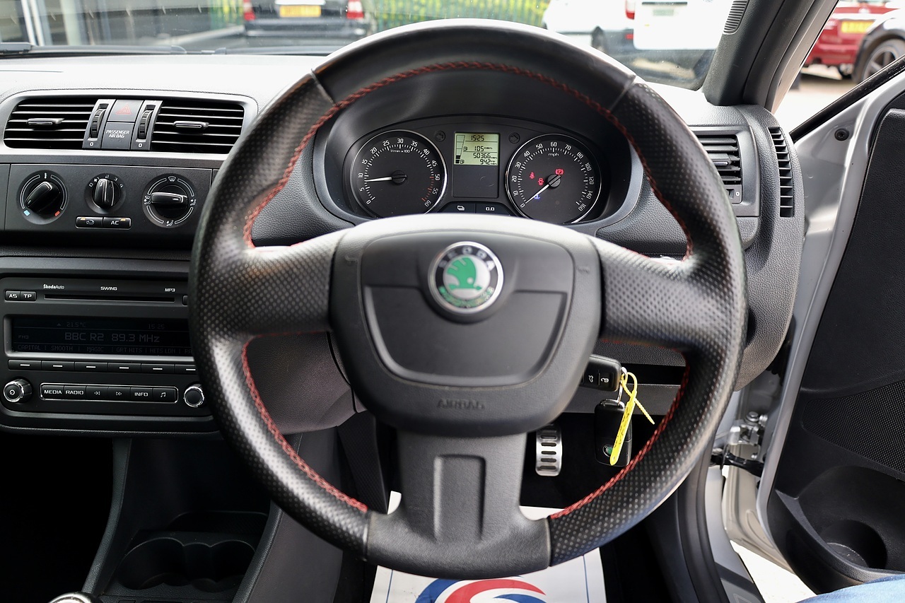 Skoda Fabia Monte Carlo 2 Former Keepers + Genuine Low Mileage + £20 Road Tax - Large 15