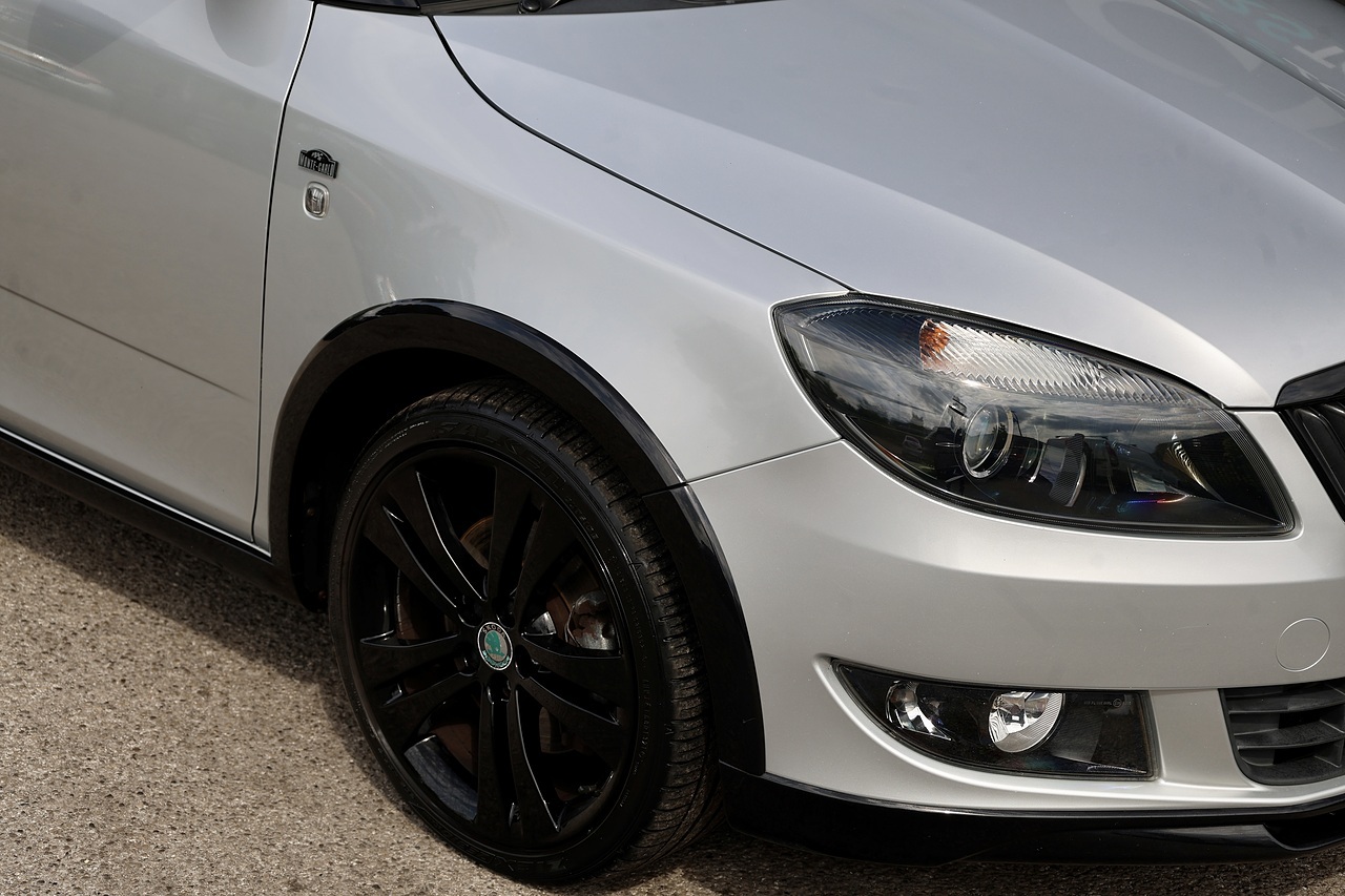 Skoda Fabia Monte Carlo 2 Former Keepers + Genuine Low Mileage + £20 Road Tax - Large 19