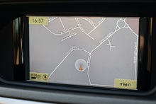 Mercedes-Benz E350 CDI Avantgarde 1 Family Ownership + Designo Trim + Pano Roof - Thumb 13