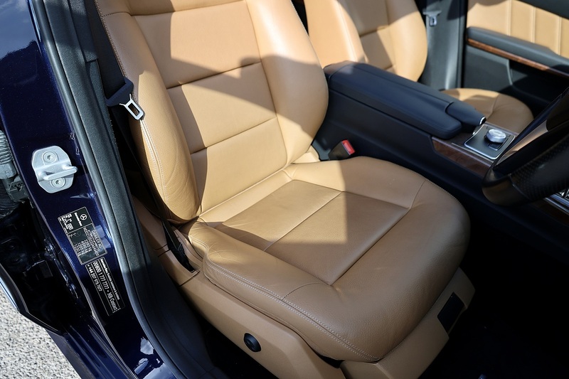 Mercedes-Benz E350 CDI Avantgarde 1 Family Ownership + Designo Trim + Pano Roof Image 21