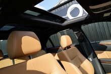 Mercedes-Benz E350 CDI Avantgarde 1 Family Ownership + Designo Trim + Pano Roof - Thumb 6