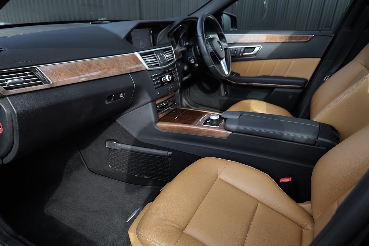 Mercedes-Benz E350 CDI Avantgarde 1 Family Ownership + Designo Trim + Pano Roof - Large 2