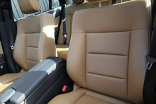 Mercedes-Benz E350 CDI Avantgarde 1 Family Ownership + Designo Trim + Pano Roof - Thumb 34