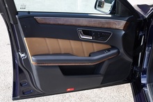 Mercedes-Benz E350 CDI Avantgarde 1 Family Ownership + Designo Trim + Pano Roof - Thumb 33