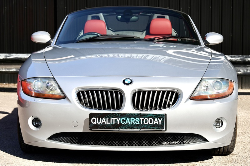 BMW Z4 Roadster + 3.0 Straight Six + Manual  + 1 Lady Owner Image 3