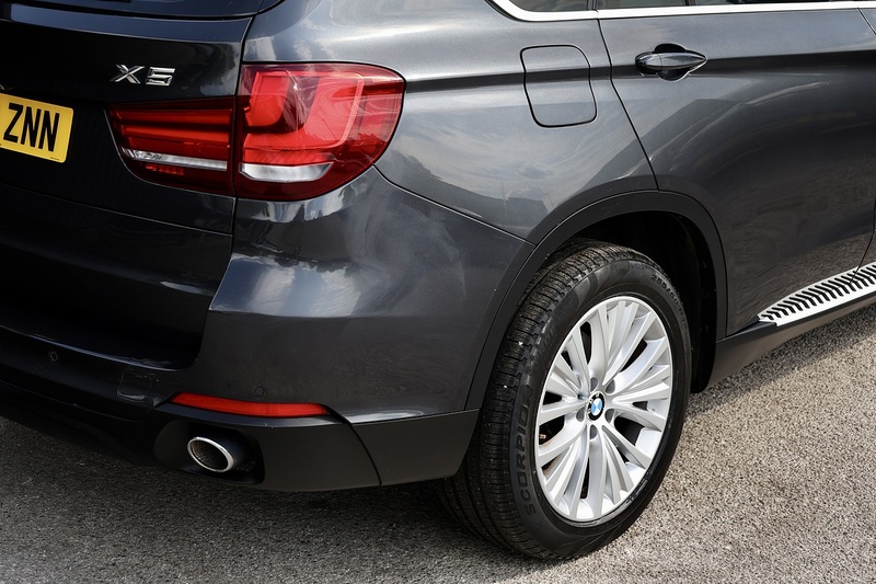 BMW X5 xDrive30d SE Full BMW Main Dealer History + £7k Options Image 23