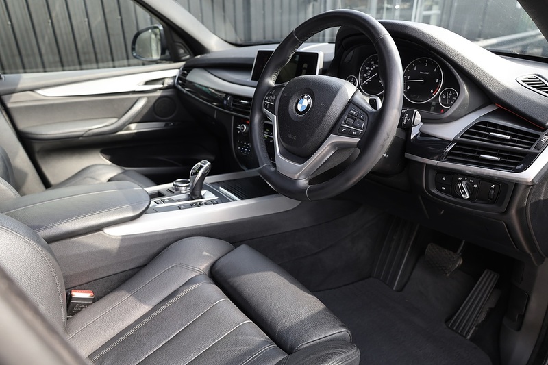 BMW X5 xDrive30d SE Full BMW Main Dealer History + £7k Options Image 6