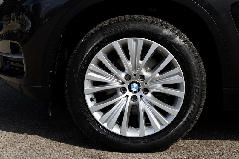 BMW X5 xDrive30d SE Full BMW Main Dealer History + £7k Options Image 42