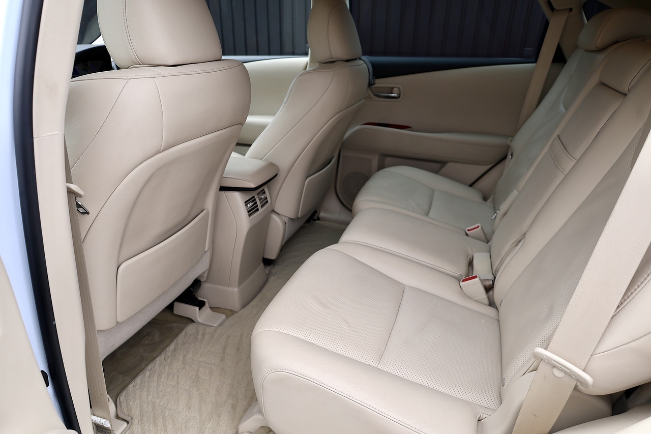 Lexus RX 450h SE-L Ex Owners Club + Full Lexus Main Dealer History - Large 36