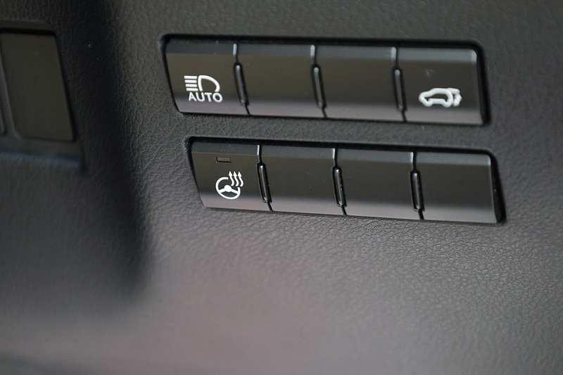 Lexus NX300h Full Lexus Main Dealer History + Lexus Warranty Image 28