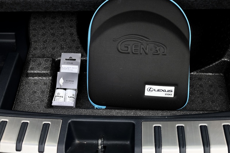 Lexus NX300h Full Lexus Main Dealer History + Lexus Warranty Image 31