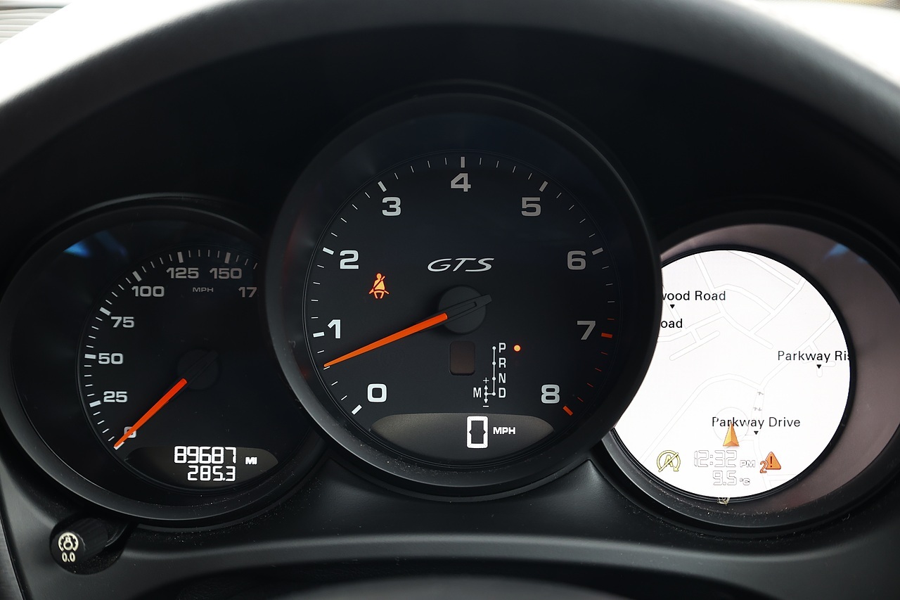 Porsche Macan GTS £10K Optional Extras + Sport Chrono + PASM - Large 17
