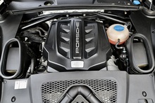 Porsche Macan GTS £10K Optional Extras + Sport Chrono + PASM - Thumb 22