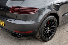 Porsche Macan GTS £10K Optional Extras + Sport Chrono + PASM - Thumb 25
